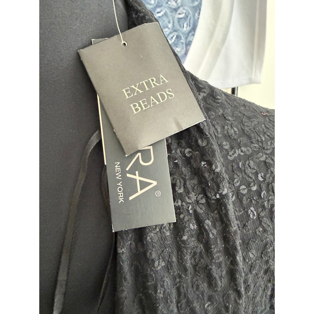 J Kara New York Black Sequined Lace Wrap Shawl Evening Shrug One Size NWT - Picture 6 of 8